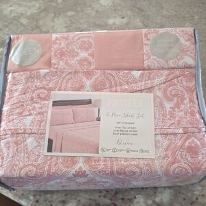 Paisley 6-Piece Queen Sheet Set in Pink